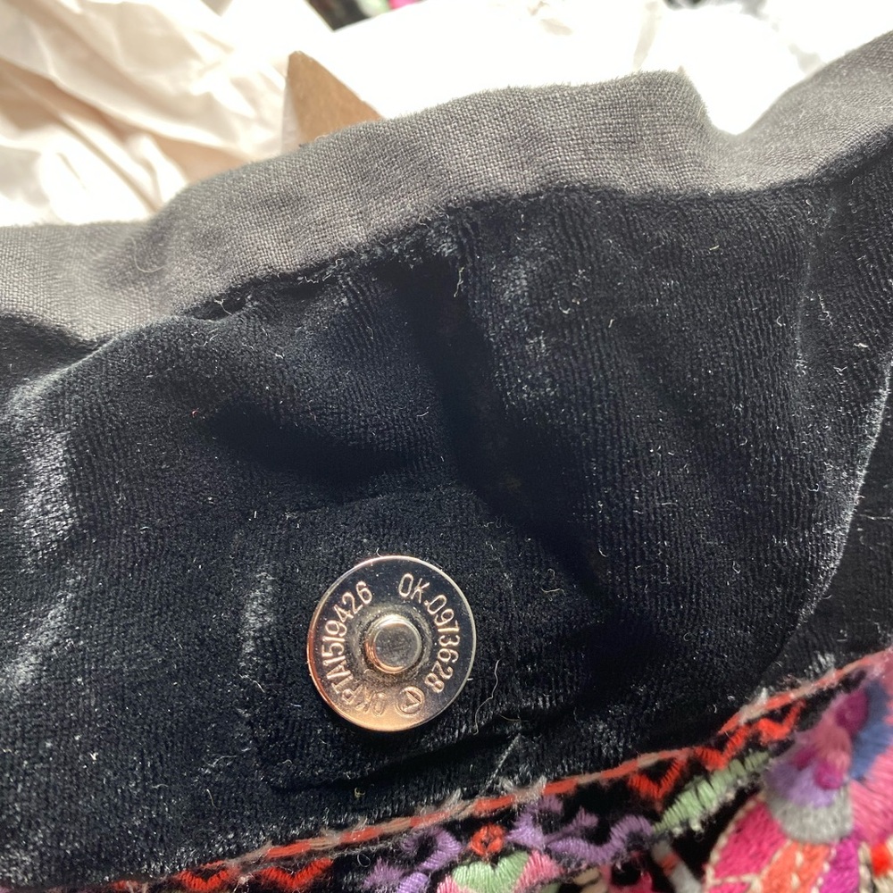 660 JOHNNY WAS velvet &silk embrodery tote bag from my closet EPOC - Picture 9 of 10